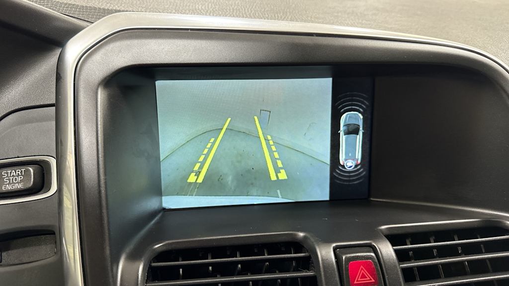 Thumbnail: 2017 Volvo XC60 - 27