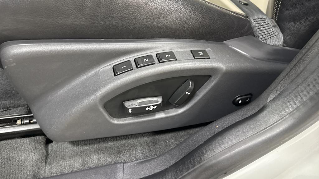 Thumbnail: 2017 Volvo XC60 - 25