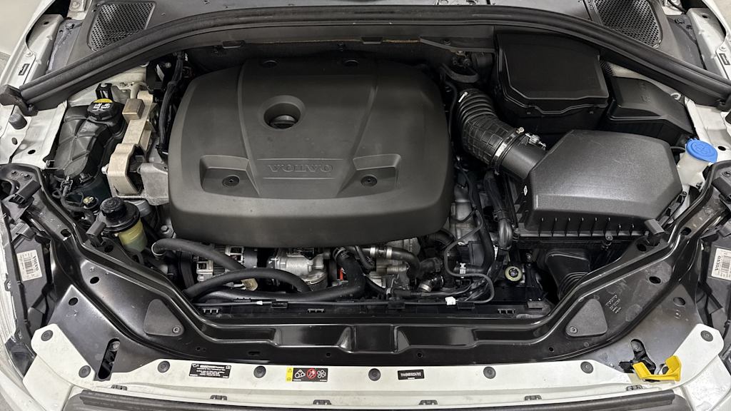 Thumbnail: 2017 Volvo XC60 - 9