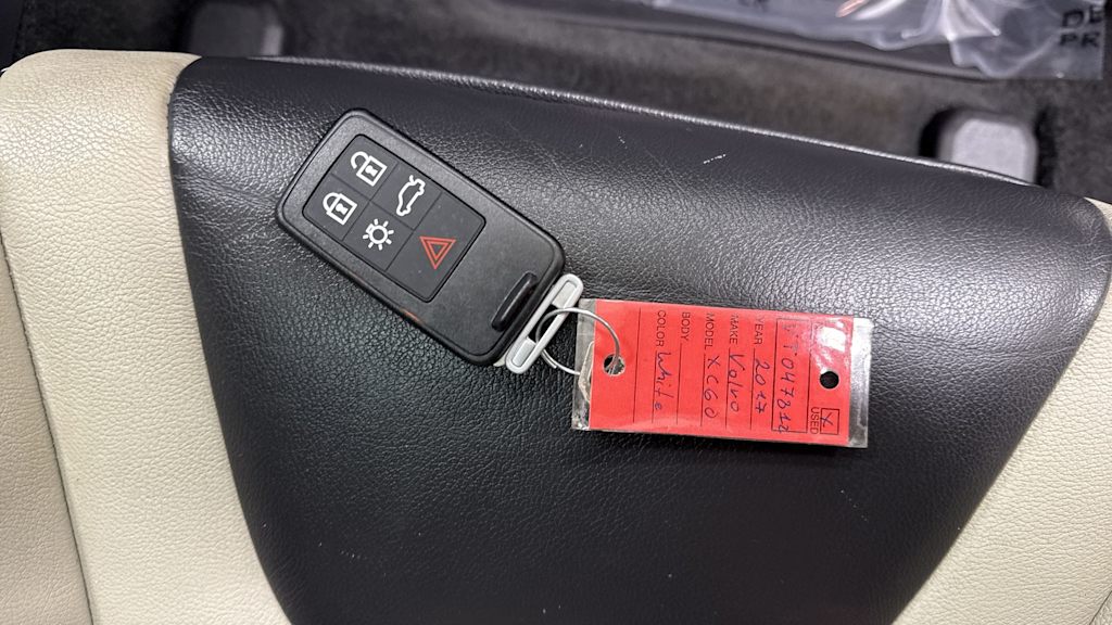 Thumbnail: 2017 Volvo XC60 - 19