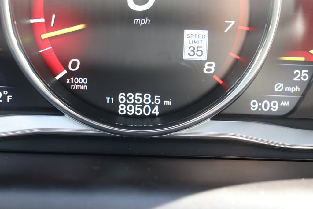 Thumbnail: 2016 Volvo XC60 - 8