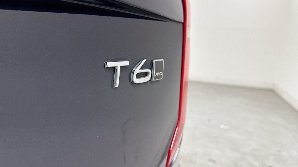 Thumbnail: 2016 Volvo XC90 - 6