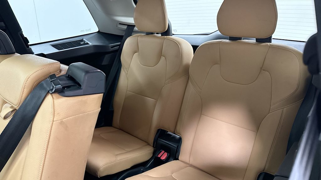 Thumbnail: 2016 Volvo XC90 - 32