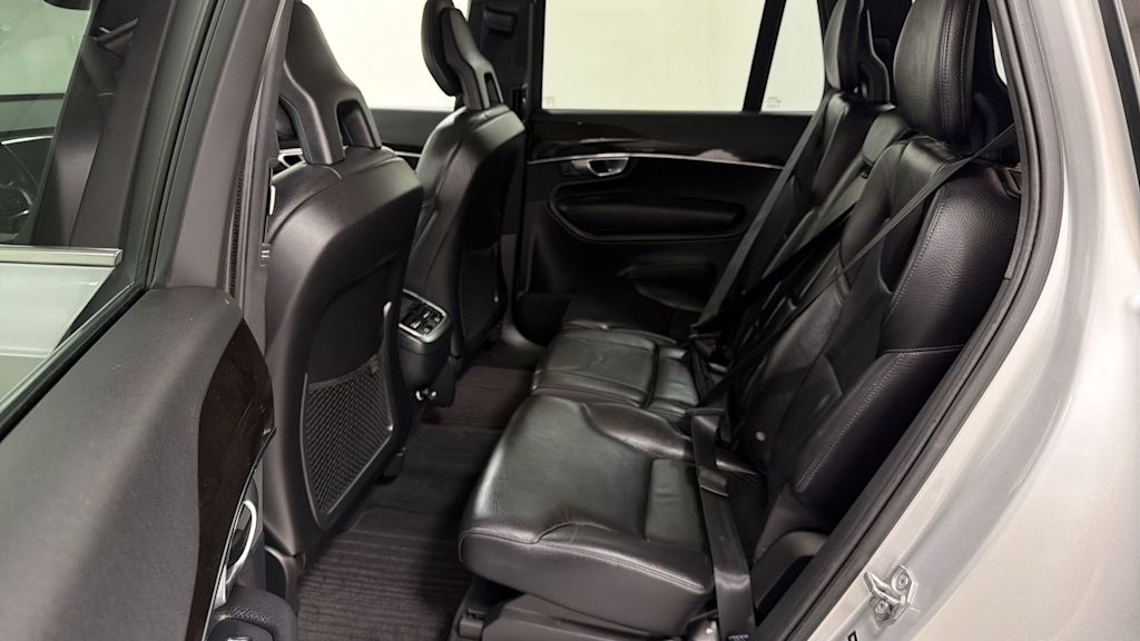 Thumbnail: 2017 Volvo XC90 - 30
