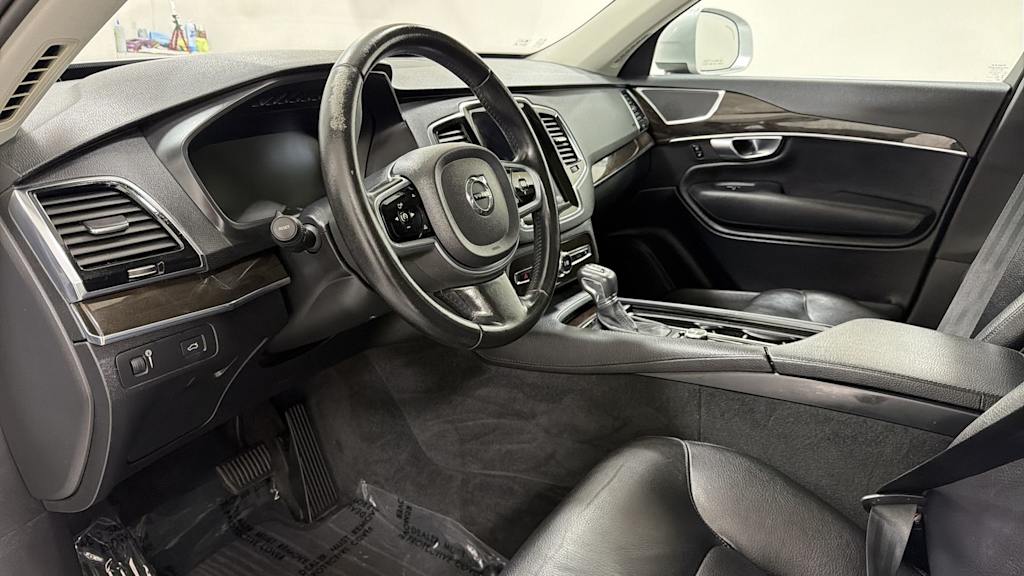 Thumbnail: 2017 Volvo XC90 - 2