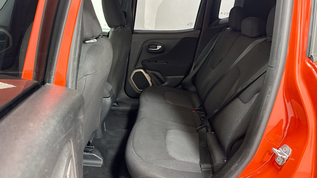2016 Jeep Renegade Sport 13