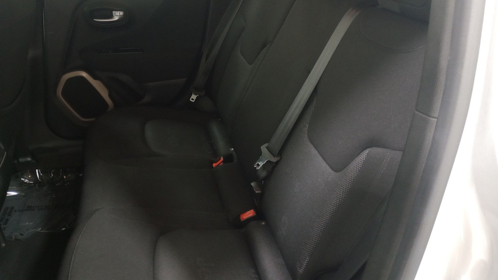 Thumbnail: 2015 Jeep Renegade - 12