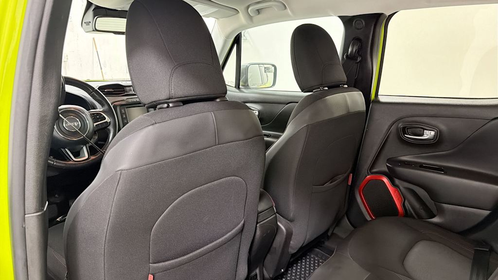Thumbnail: 2017 Jeep Renegade - 26