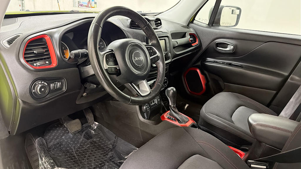 Thumbnail: 2017 Jeep Renegade - 2