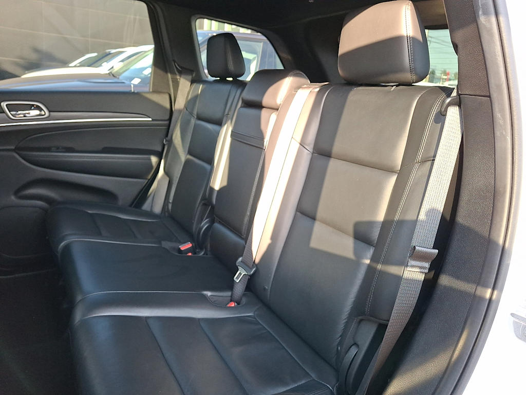 Thumbnail: 2020 Jeep Grand Cherokee - 8