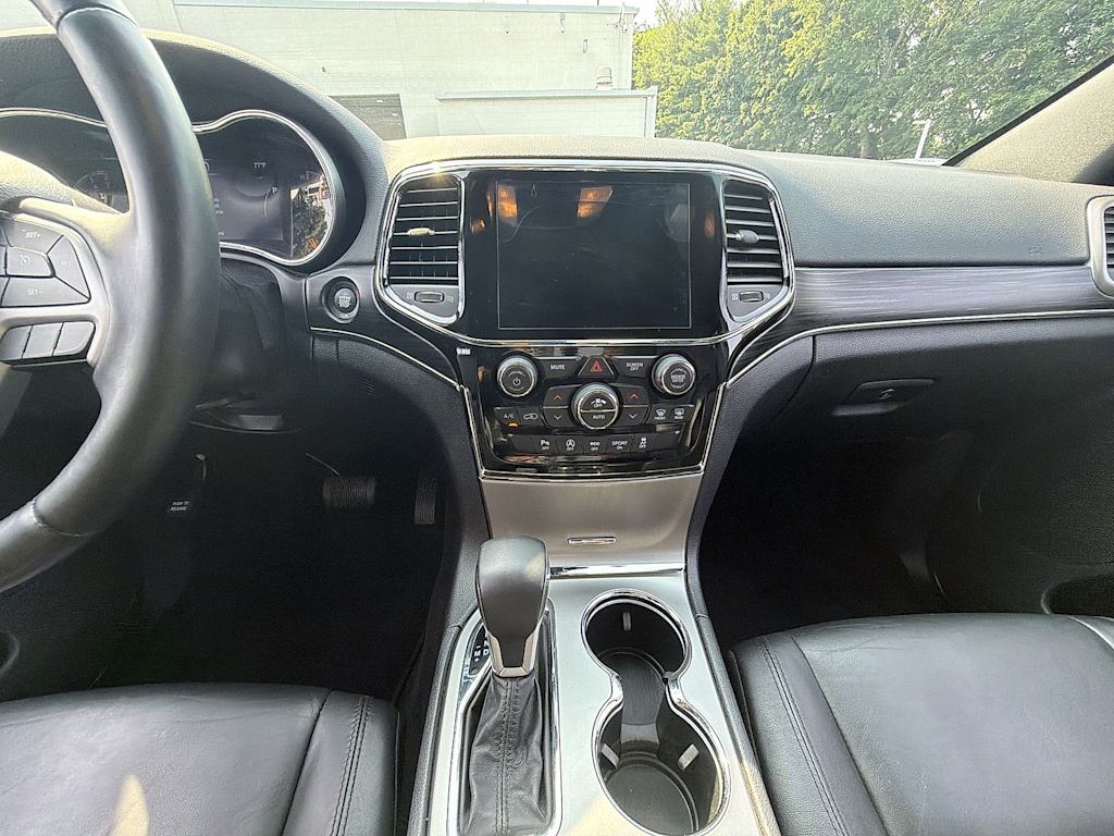 Thumbnail: 2020 Jeep Grand Cherokee - 14