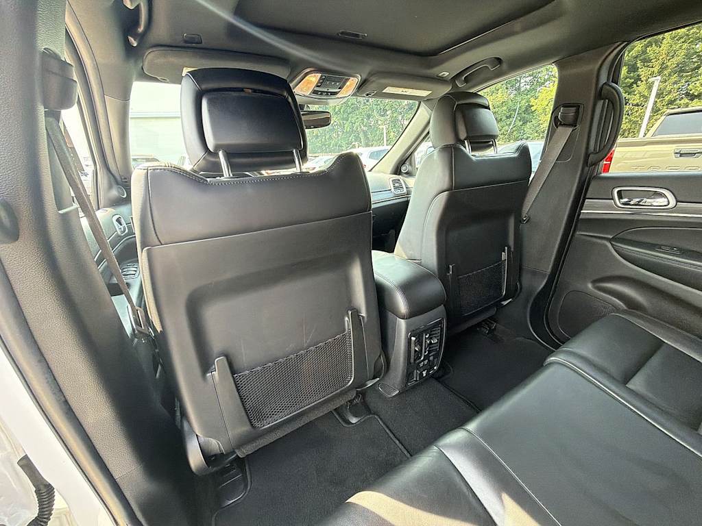 Thumbnail: 2020 Jeep Grand Cherokee - 13