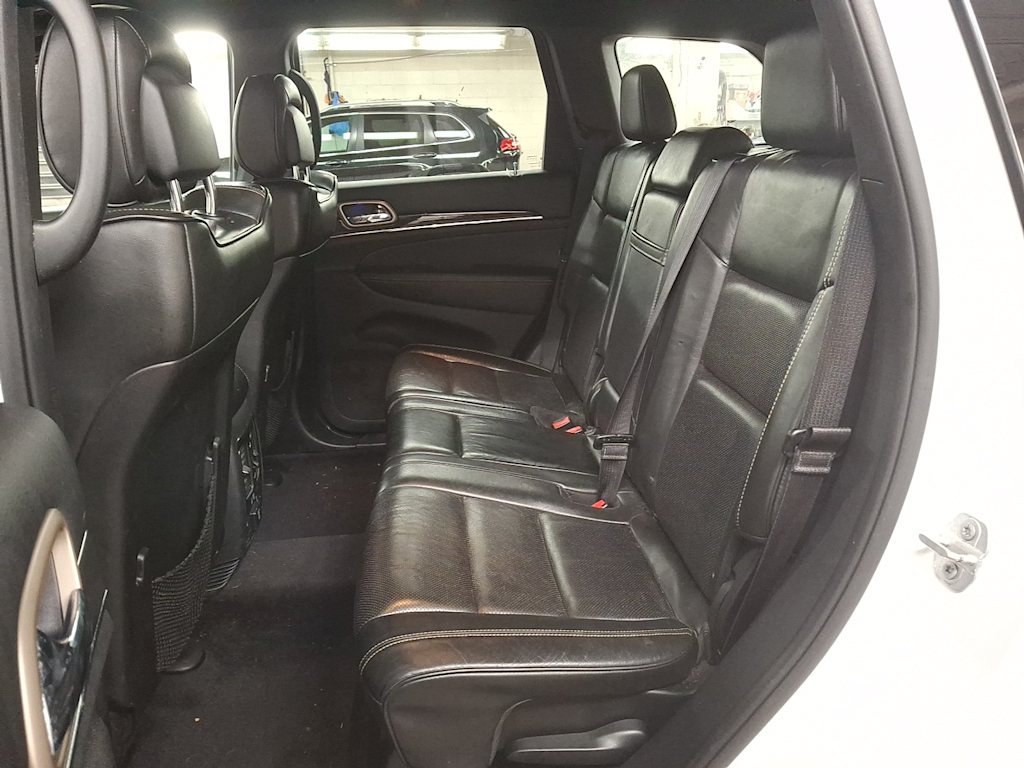 Thumbnail: 2017 Jeep Grand Cherokee - 8