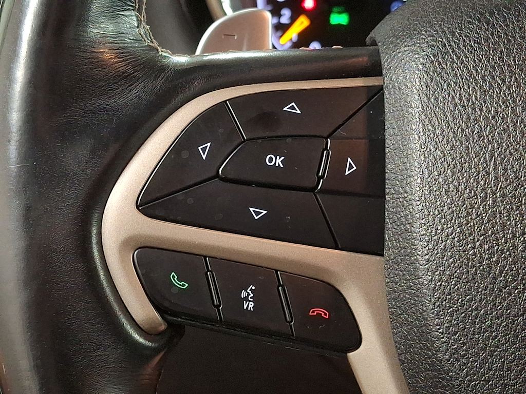 Thumbnail: 2017 Jeep Grand Cherokee - 22