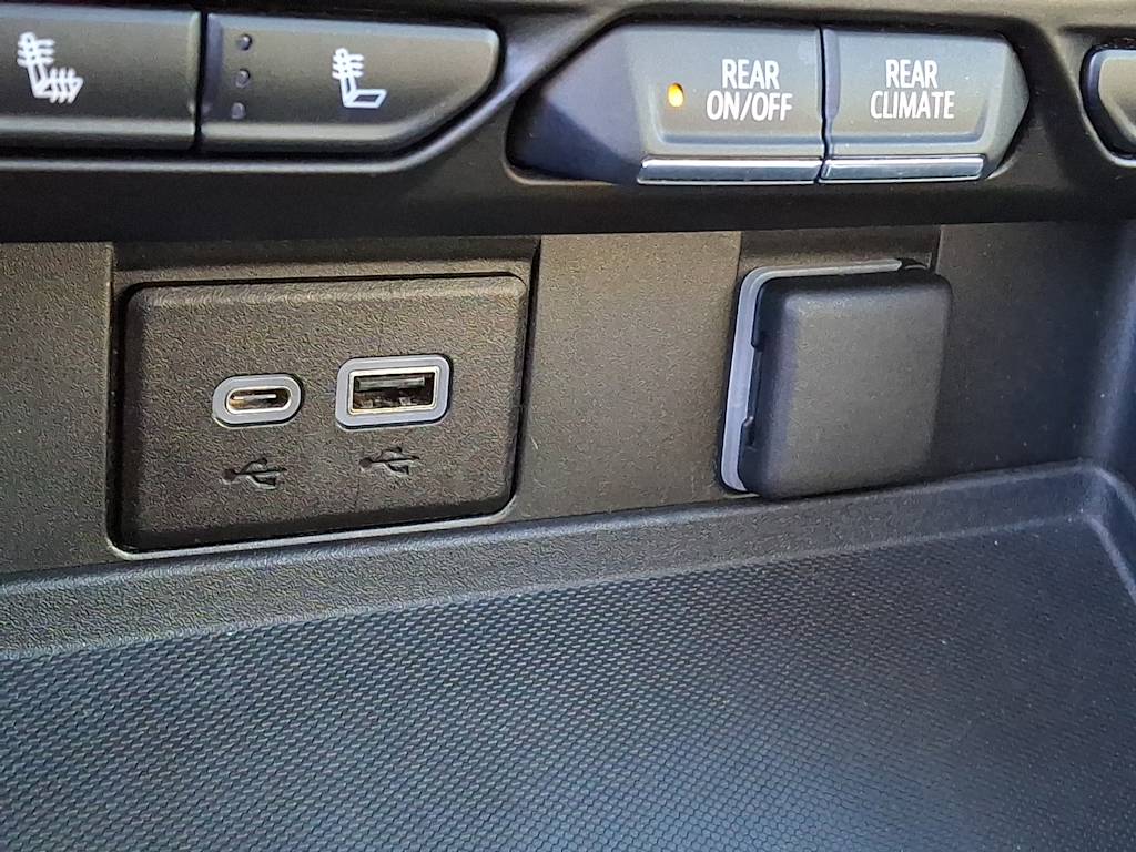 Thumbnail: 2021 Chevrolet Tahoe - 20