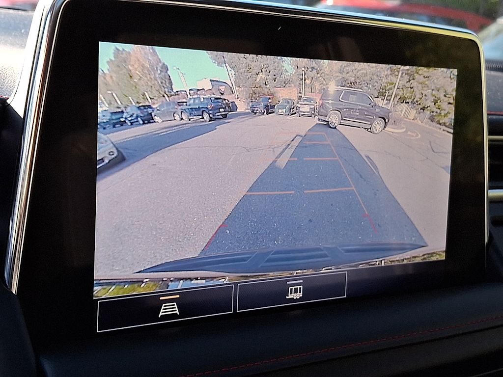 Thumbnail: 2021 Chevrolet Tahoe - 18