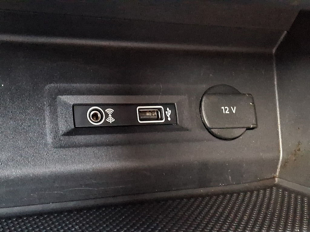 Thumbnail: 2019 Volkswagen Atlas - 25