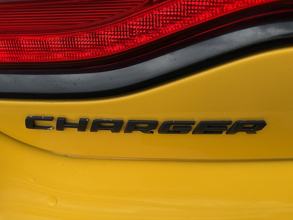 Thumbnail: 2012 Dodge Charger - 25