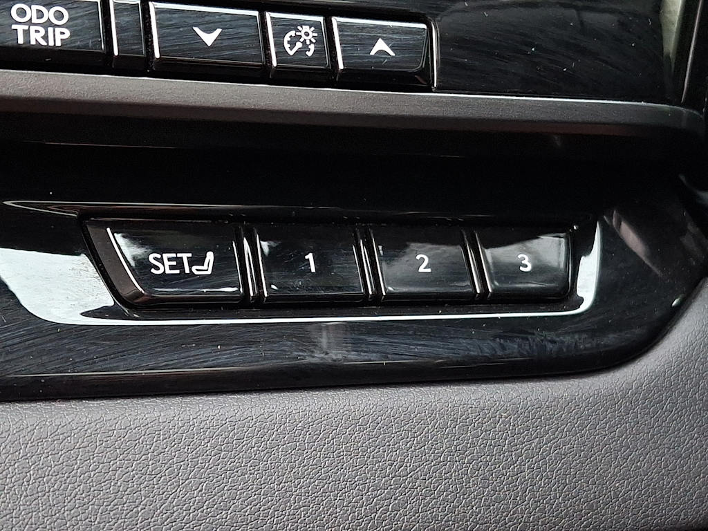Thumbnail: 2024 Lexus RX - 28