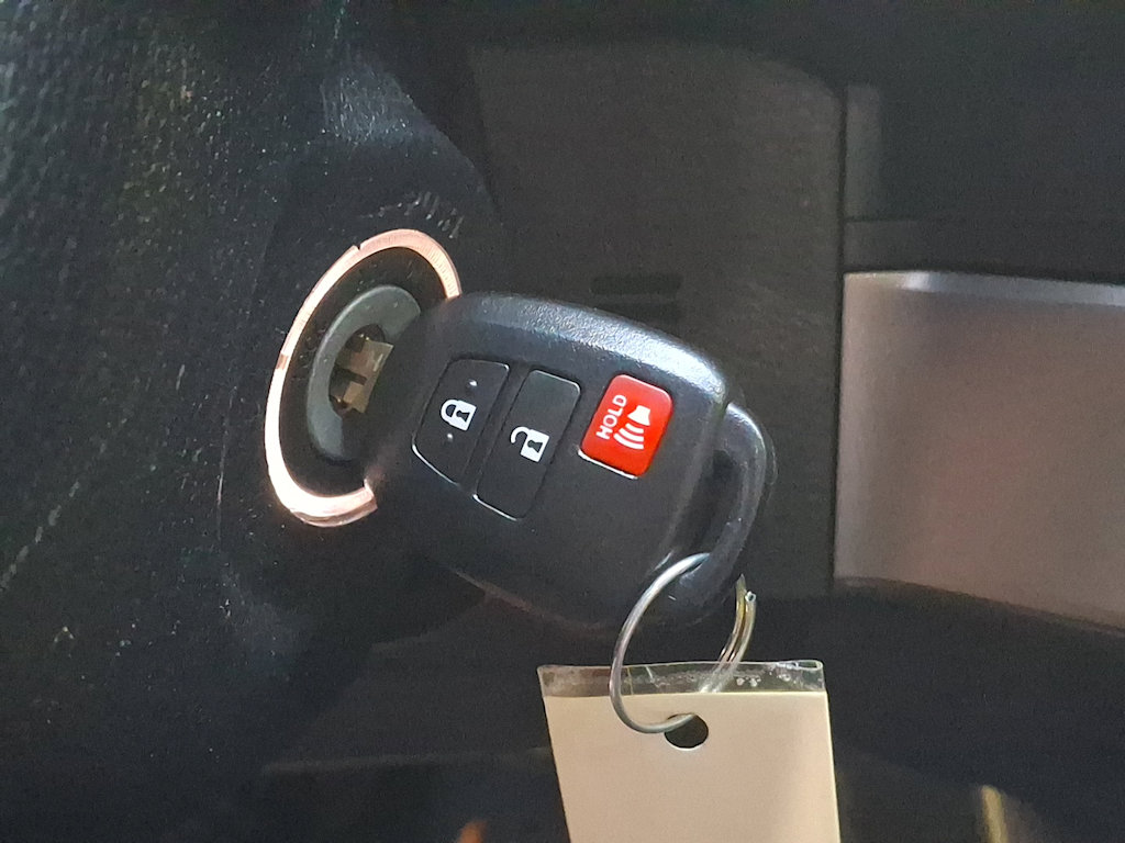 Thumbnail: 2020 Toyota Tacoma - 6