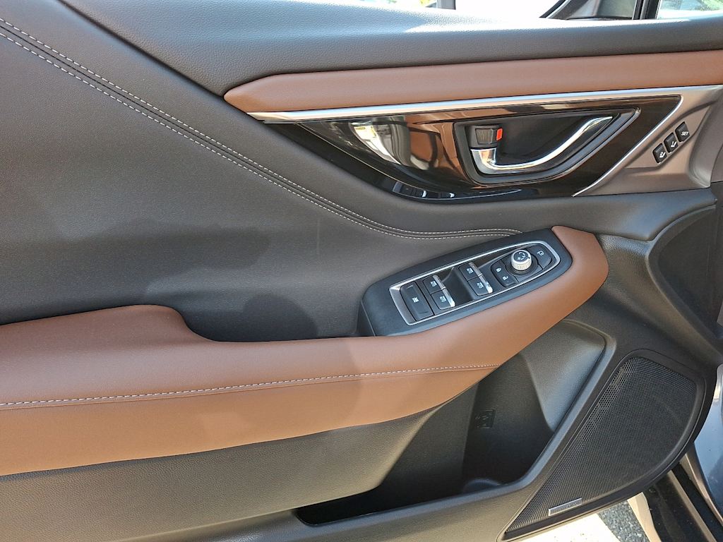 Thumbnail: 2022 Subaru Outback - 16