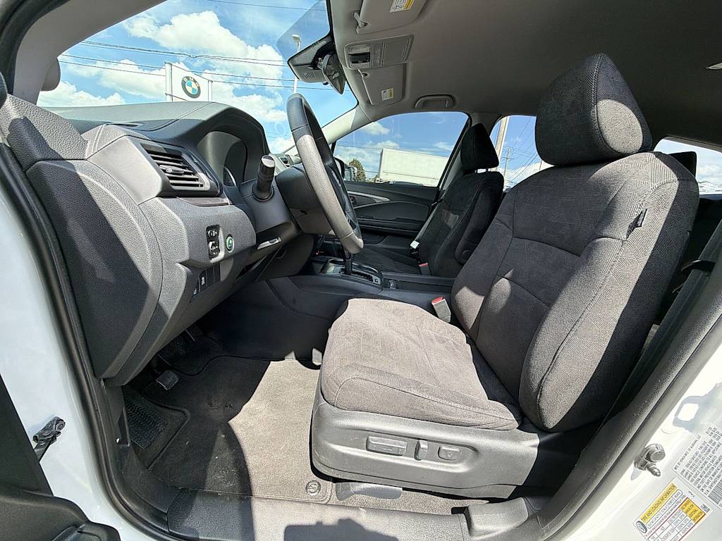 Thumbnail: 2020 Honda Pilot - 11