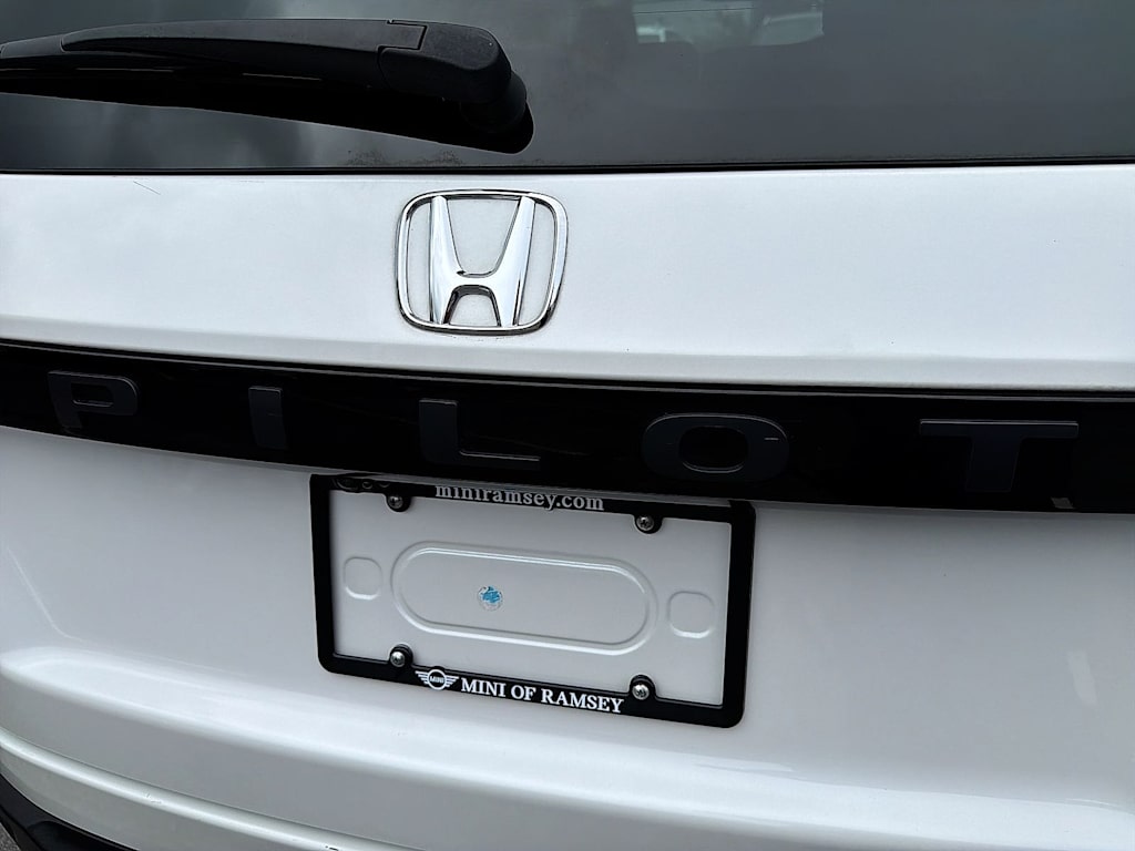 Thumbnail: 2023 Honda Pilot - 7