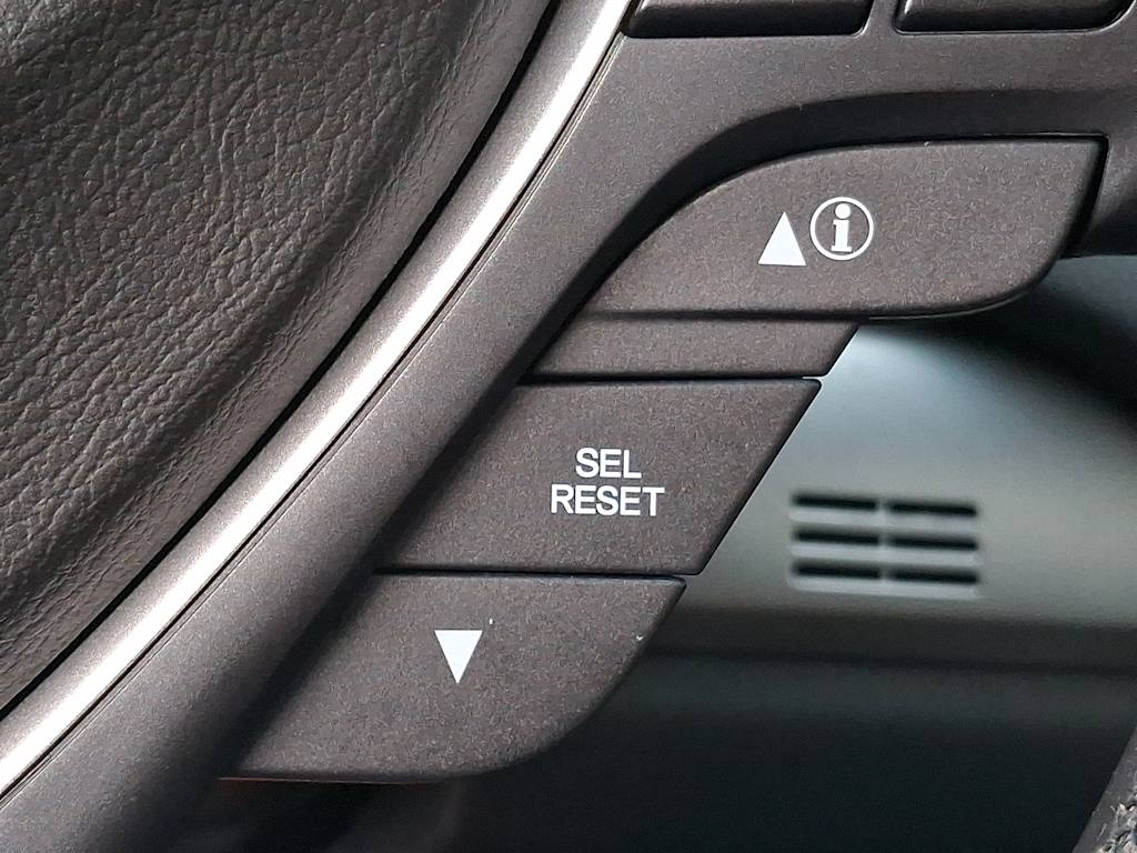 Thumbnail: 2014 Acura RDX - 21