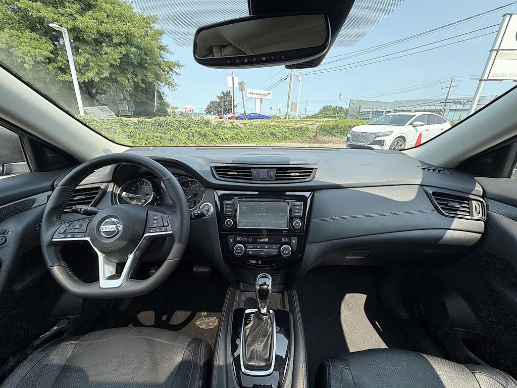Thumbnail: 2018 Nissan Rogue - 2