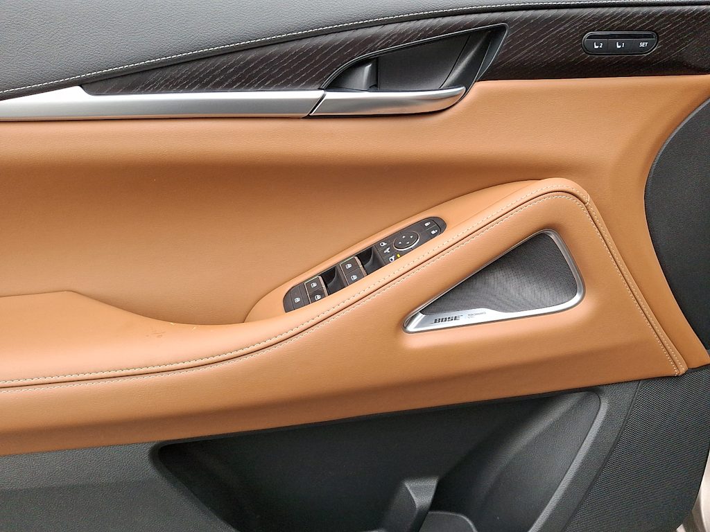 Thumbnail: 2023 INFINITI QX60 - 16