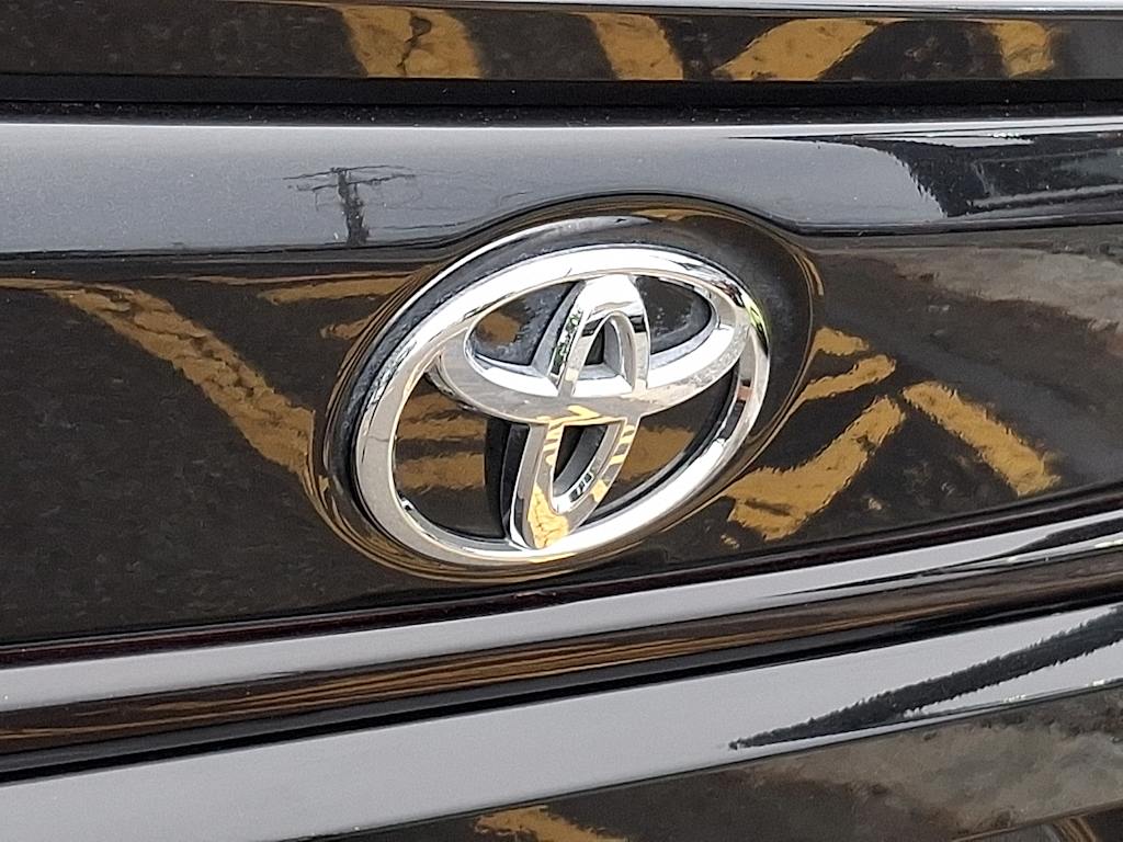 Thumbnail: 2022 Toyota Corolla - 30