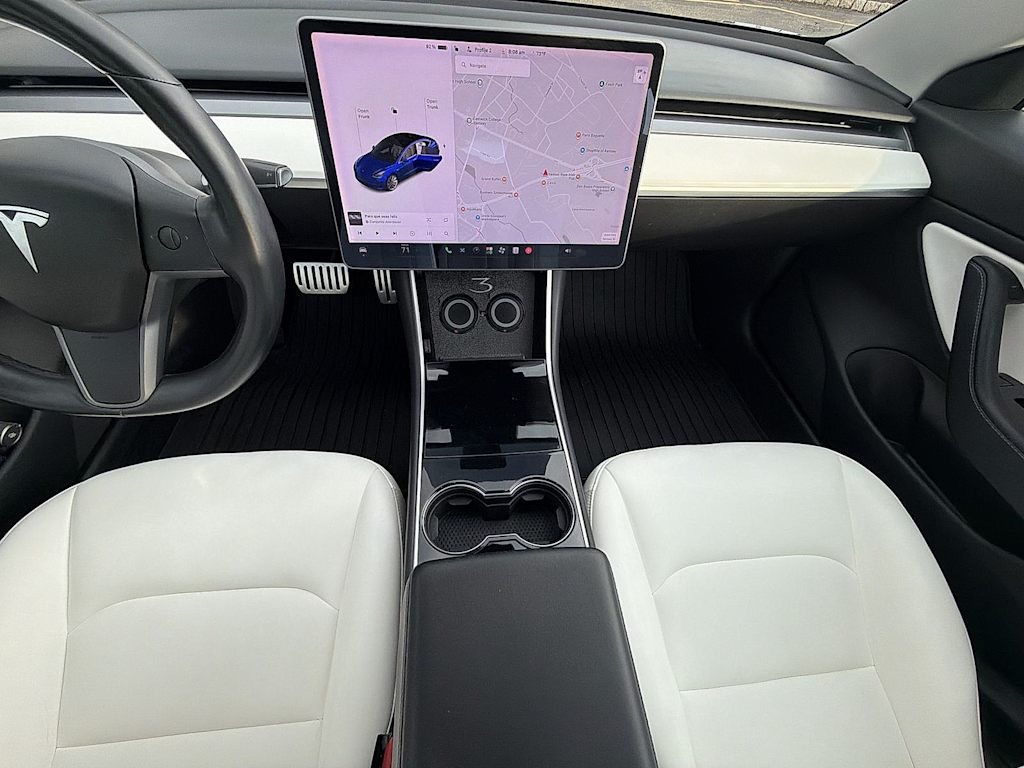 Thumbnail: 2018 Tesla Model 3 - 13