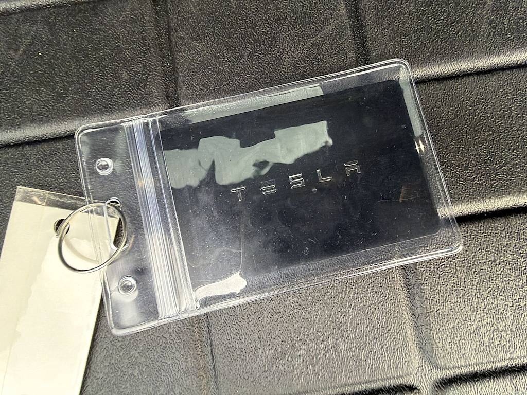 Thumbnail: 2018 Tesla Model 3 - 16