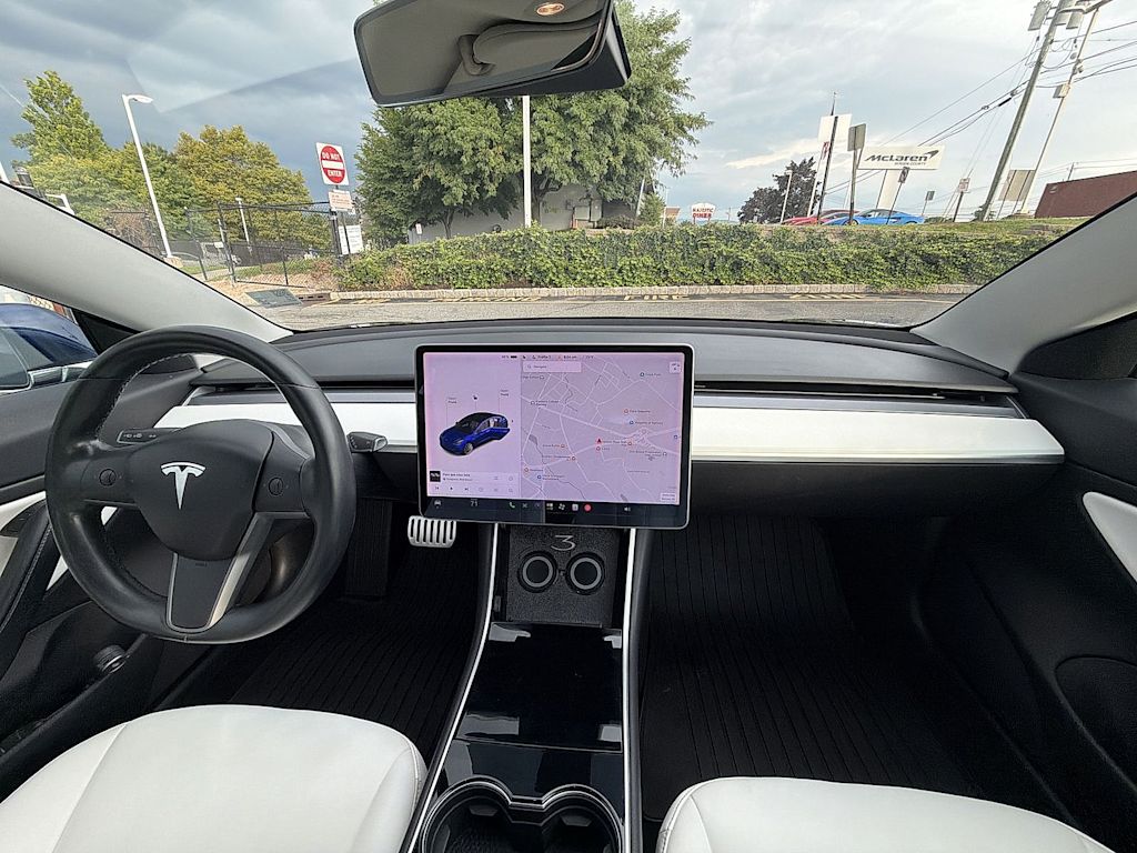 Thumbnail: 2018 Tesla Model 3 - 2