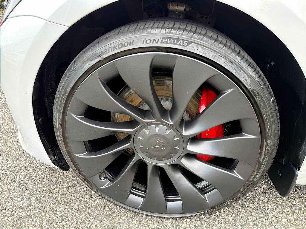 Thumbnail: 2022 Tesla Model 3 - 8