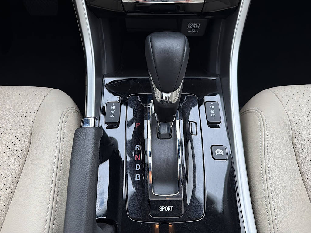 Thumbnail: 2017 Honda Accord - 14