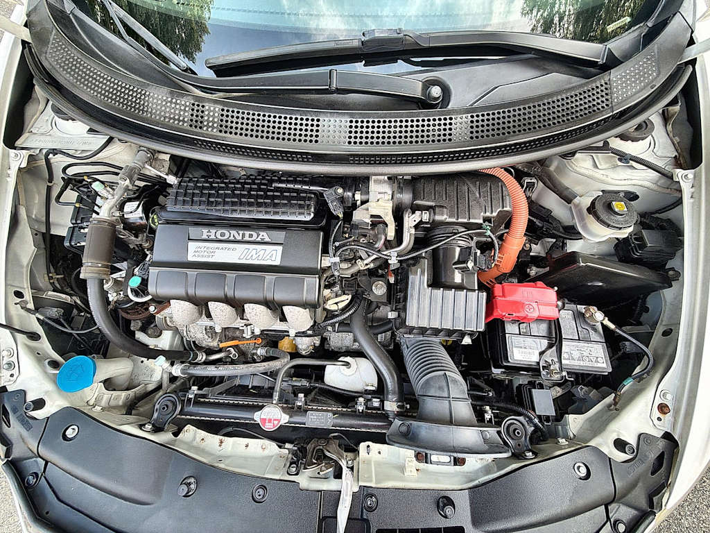 Thumbnail: 2015 Honda CR-Z - 9