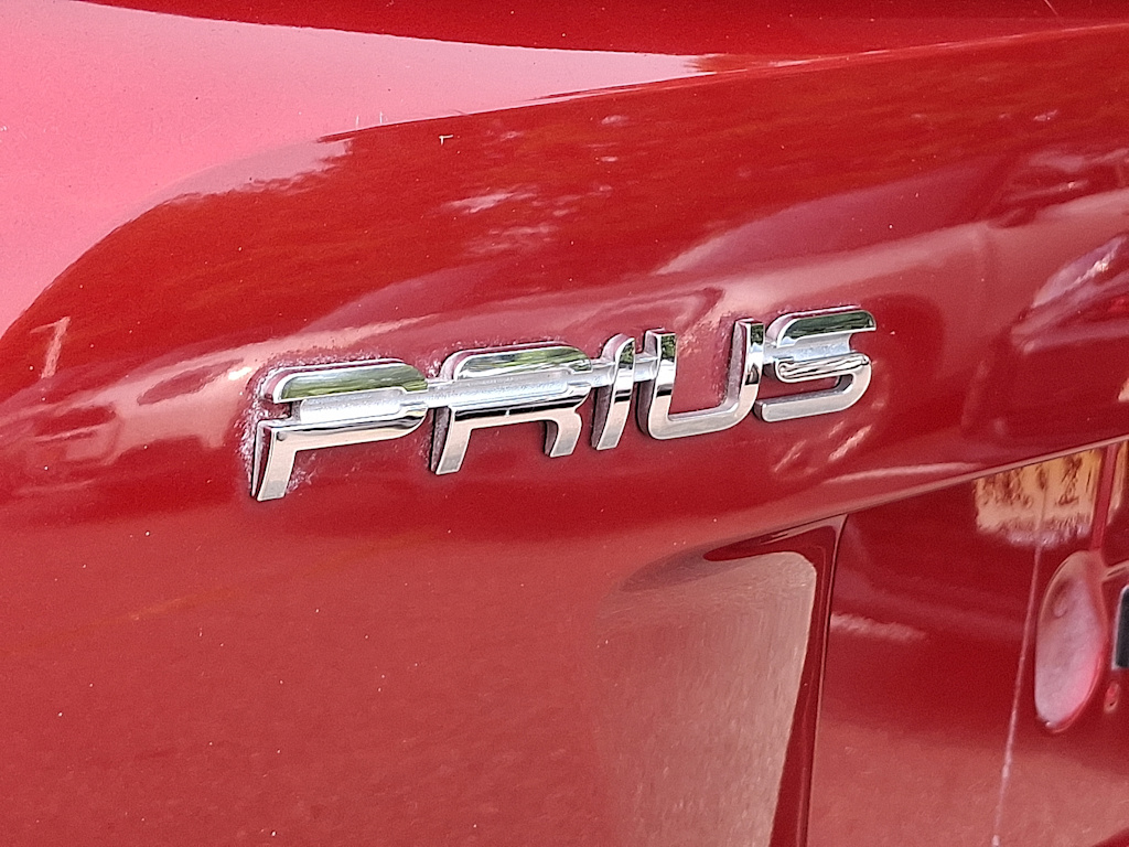 Thumbnail: 2016 Toyota Prius - 30