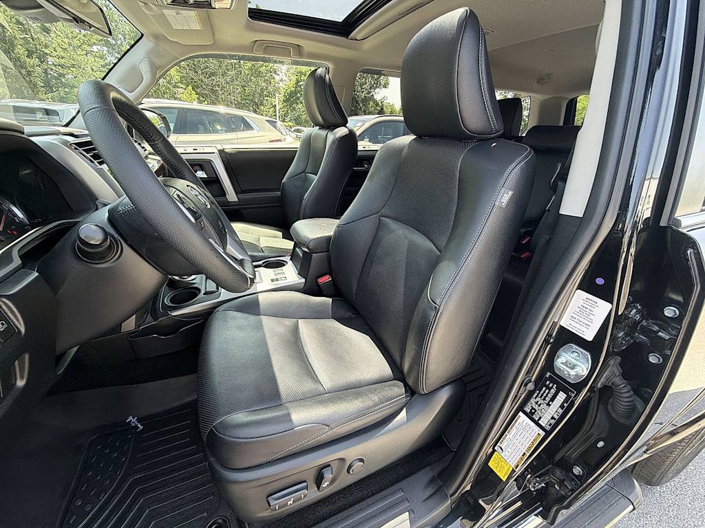 Thumbnail: 2020 Toyota 4Runner - 11