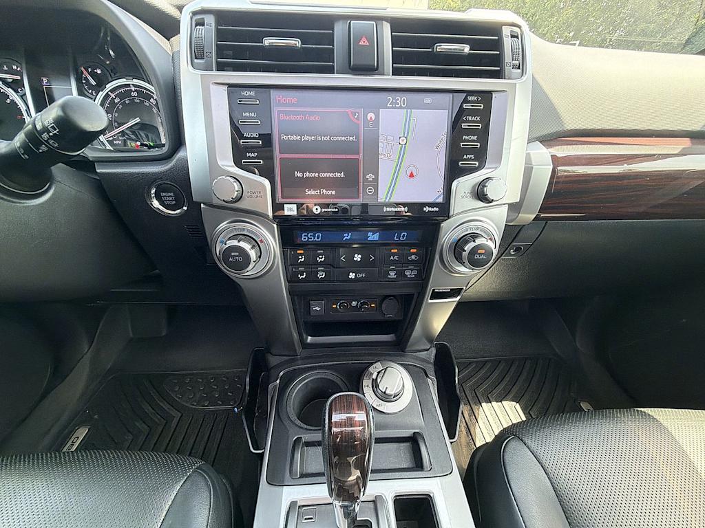 Thumbnail: 2020 Toyota 4Runner - 14