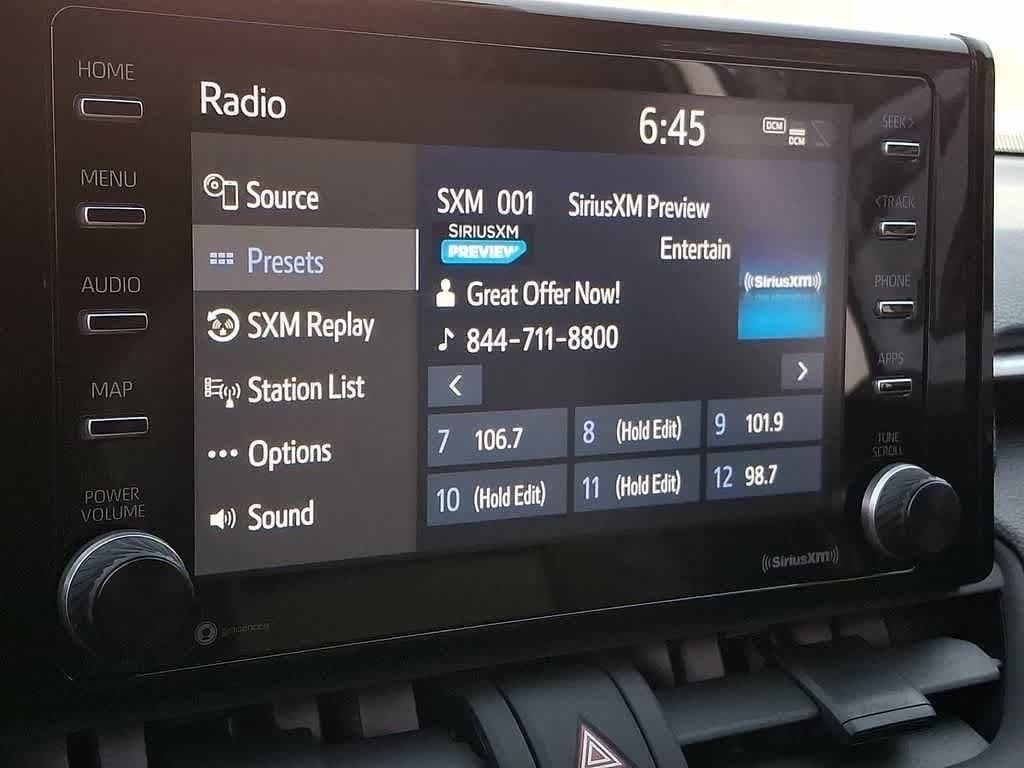 Thumbnail: 2021 Toyota RAV4 - 8