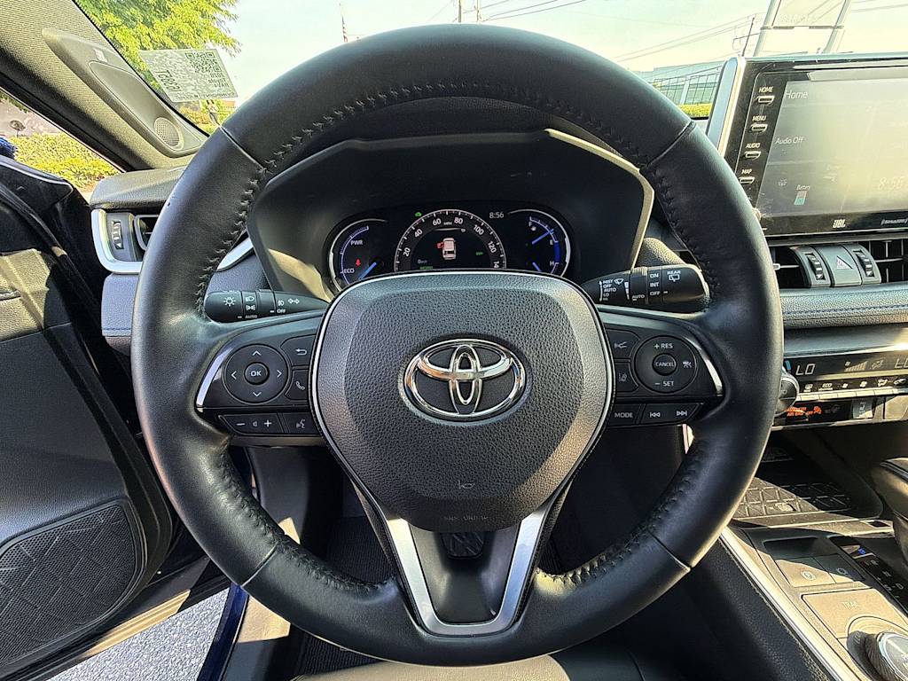 Thumbnail: 2020 Toyota RAV4 - 10