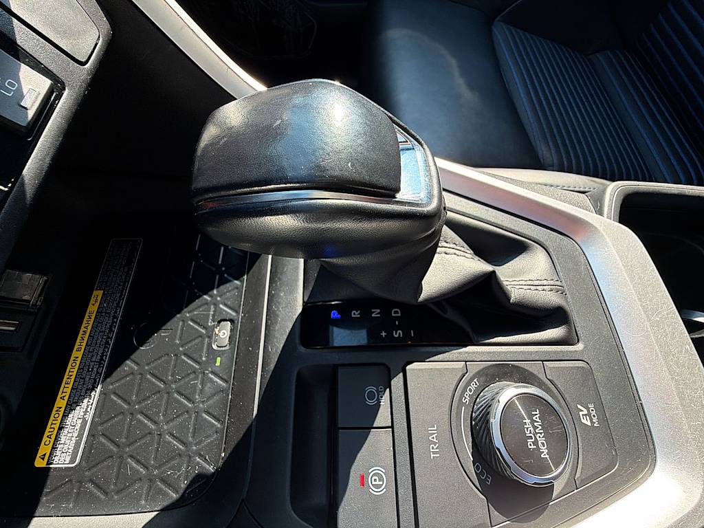 Thumbnail: 2020 Toyota RAV4 - 29