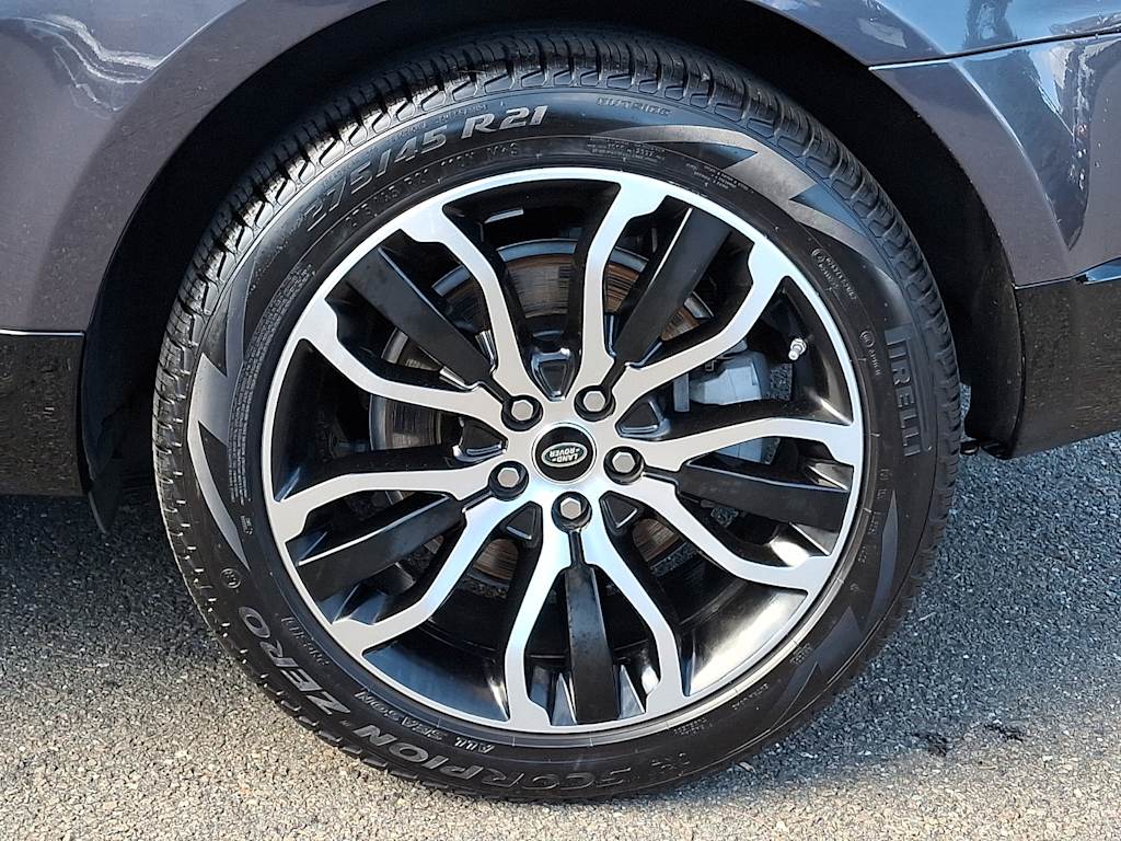 Thumbnail: 2021 Land Rover Range Rover Sport - 6