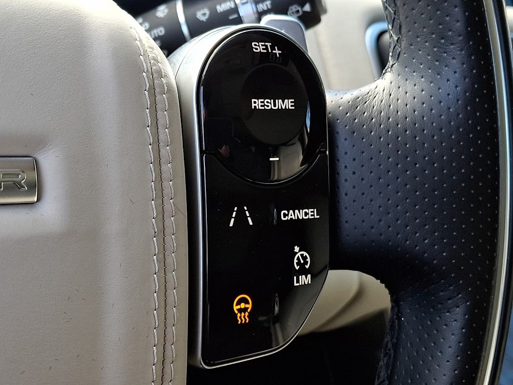 Thumbnail: 2021 Land Rover Range Rover Sport - 23