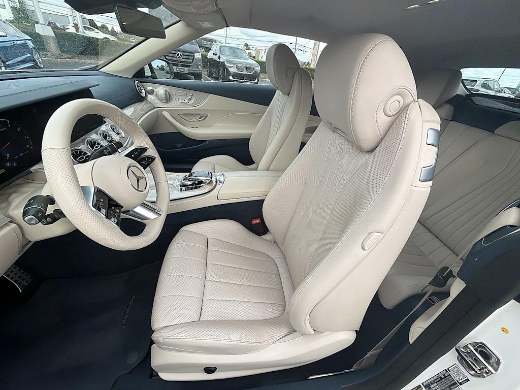 Thumbnail: 2023 Mercedes-Benz E-Class - 12