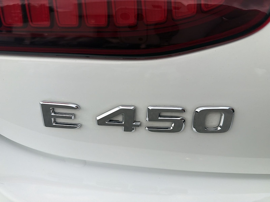 Thumbnail: 2023 Mercedes-Benz E-Class - 7