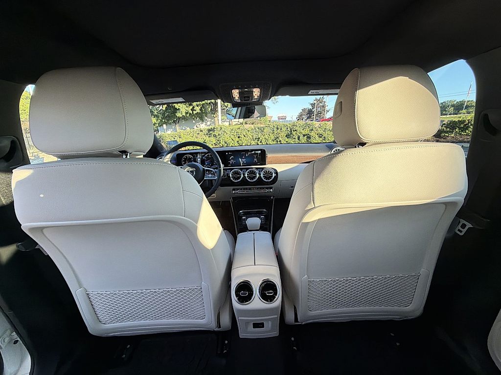 Thumbnail: 2022 Mercedes-Benz A-Class - 26