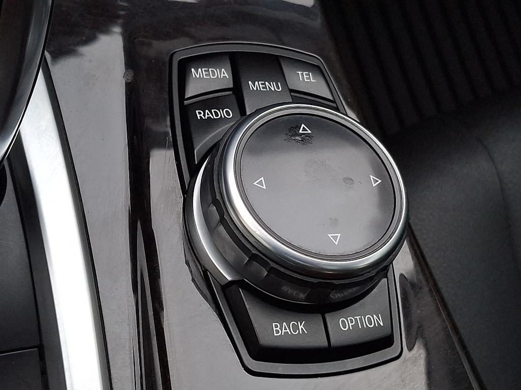 Thumbnail: 2015 BMW 5 Series - 26