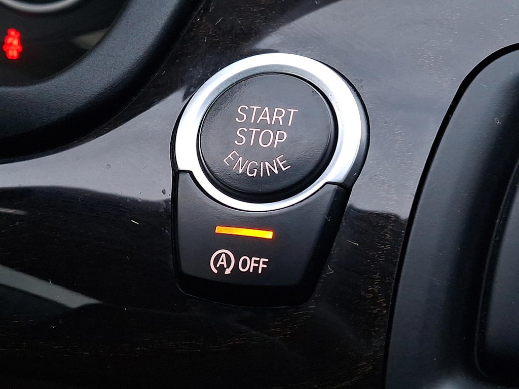 Thumbnail: 2015 BMW 5 Series - 23